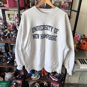 Vintage Champion University Of New Hampshire Grey Sweatshirt XL Reverse Weave